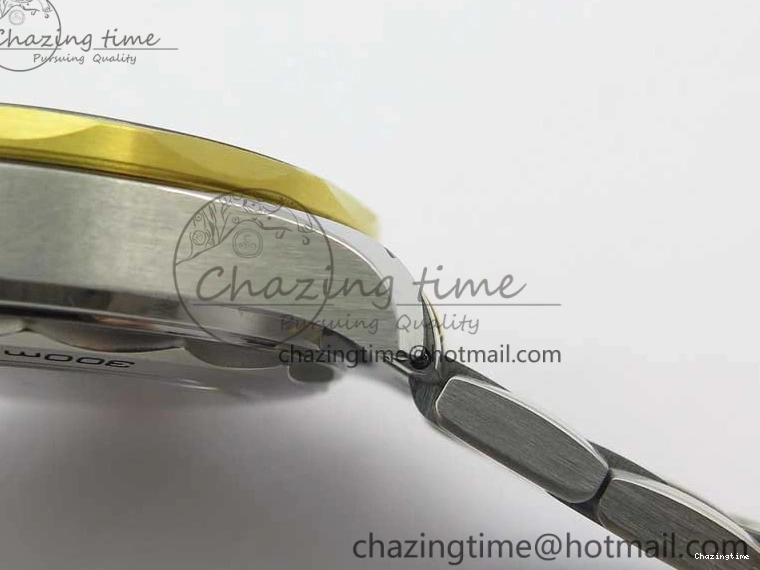 1103 MultiPurpose 2018 Seamaster Diver 300M SS YG VSF 1:1 Best Edition YG Bezel Black Dial on SS YG Bracelet A 7937